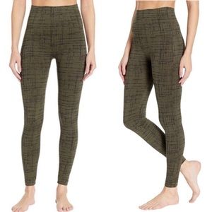 SPANX Look at Me Now Seamless Leggings in Olive Crosshatch